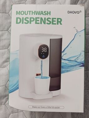 DAQVQ Mouthwash Dispenser in White and Black, Automatic New